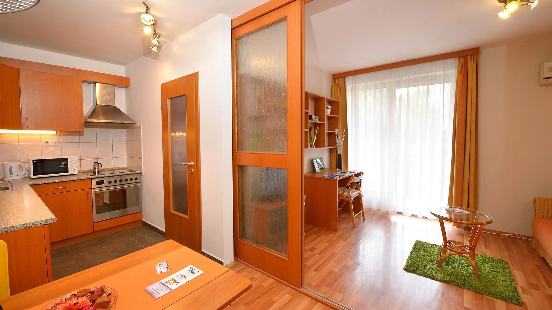 Budapest City Apartments 0*,  Węgry